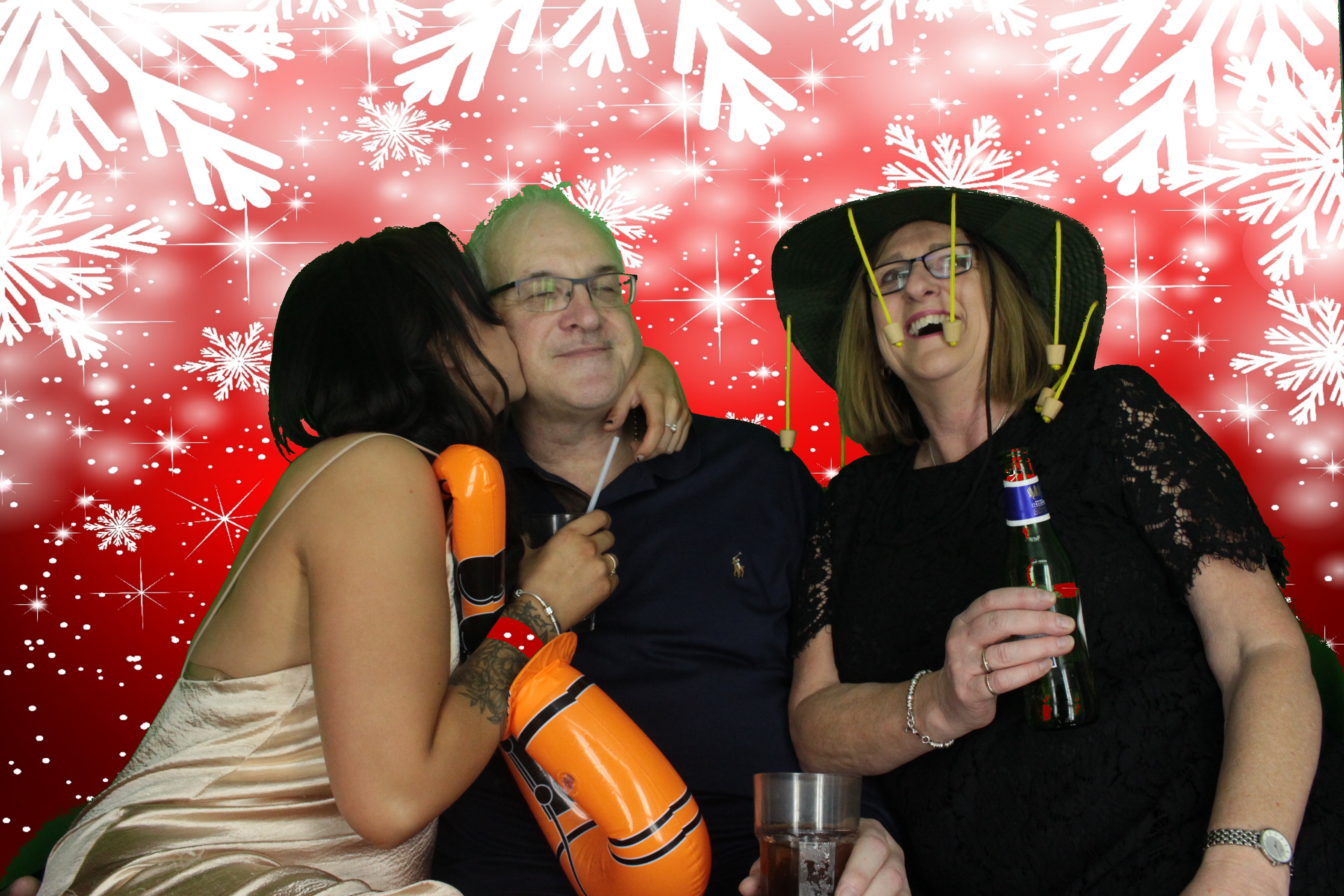 One Line Christmas Party | View more photos from the event at gallery.myphotoboothexperience.co.uk/u/MyPhotoBoothExperienceLtd/One-Line-Christmas-Party
